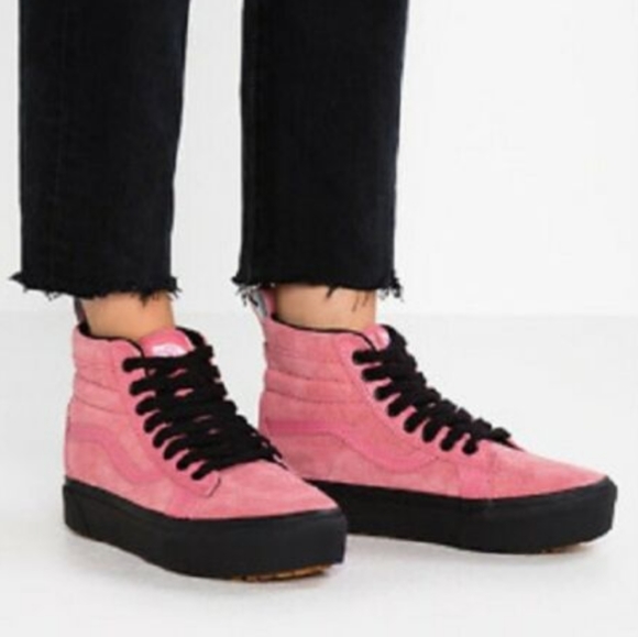 Vans Shoes - NWT Vans Sk8-hi Platform Desert Rose Leather Boots